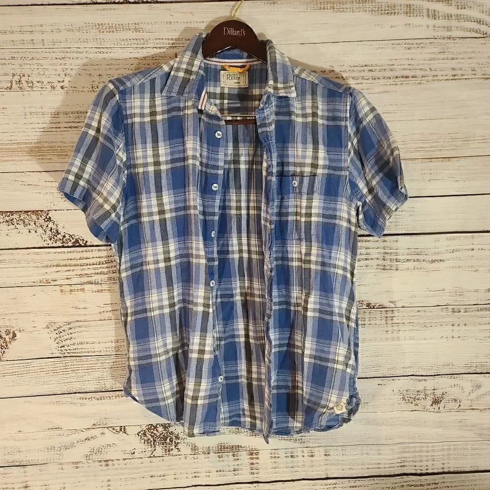 FREE PLANET Short Sleeve Casual Button Down Shirt - Large